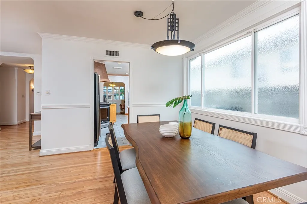 Additional image 18 of 842 Cornell Dr, Burbank, CA 91504