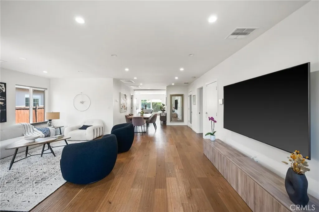 Additional image 7 of 17642 Calvert Street, Encino, CA 91316