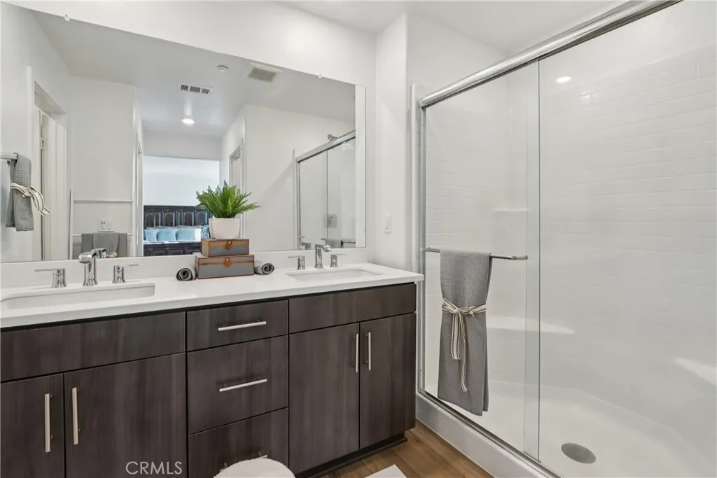 Additional image 111 of 2464 Yellowstone Way, Rialto, CA 92377