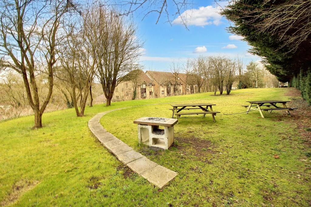 Additional image 7 of Hawkshill, St Albans, AL1