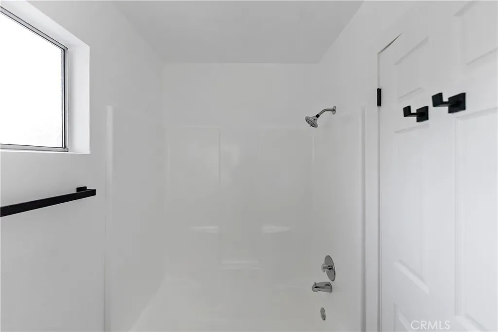 Additional image 16 of 4400 W Cardiff Avenue, Fresno, CA 93722