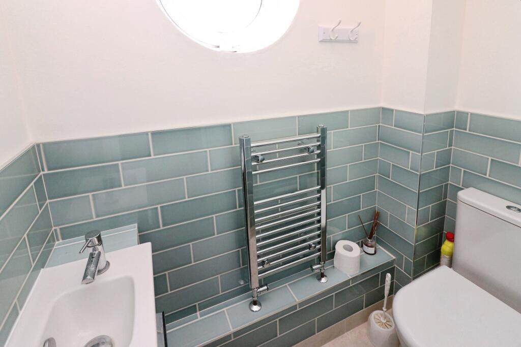 Additional image 7 of Longcroft Gardens, Welwyn Garden City, AL8