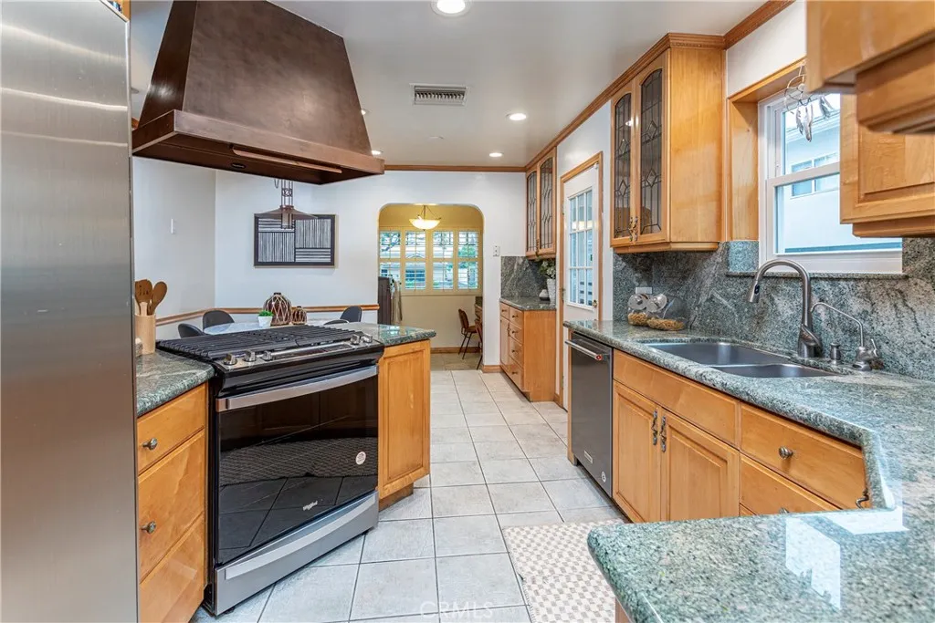 Additional image 15 of 842 Cornell Dr, Burbank, CA 91504