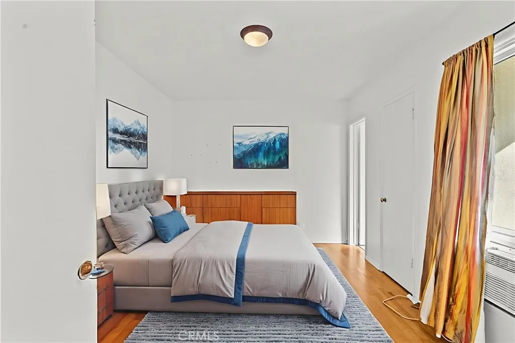 Additional image 35 of 16731 Victory Boulevard, Van Nuys, CA 91406