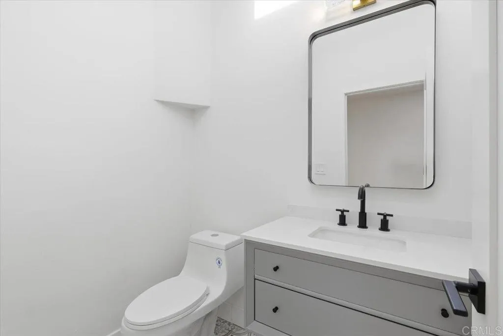 Additional image 73 of 5220 Le Barron Road, San Diego, CA 92115