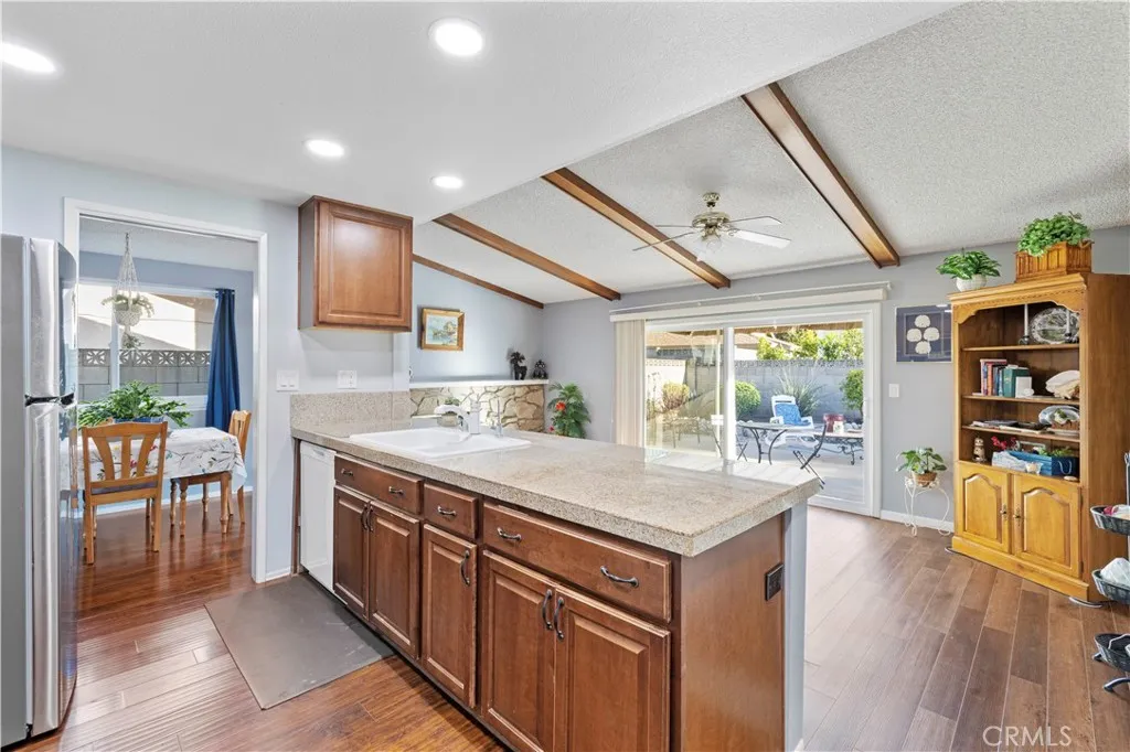 Additional image 8 of 19648 Lonerock St, Canyon Country, CA 91351