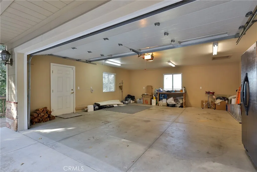 Additional image 33 of 25152 Valle Drive, Crestline, CA 92325