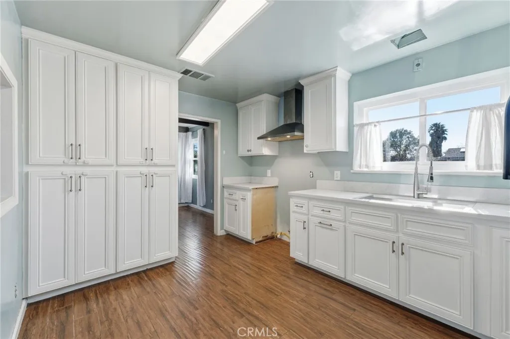 Additional image 76 of 424 W Yale Avenue, Coalinga, CA 93210