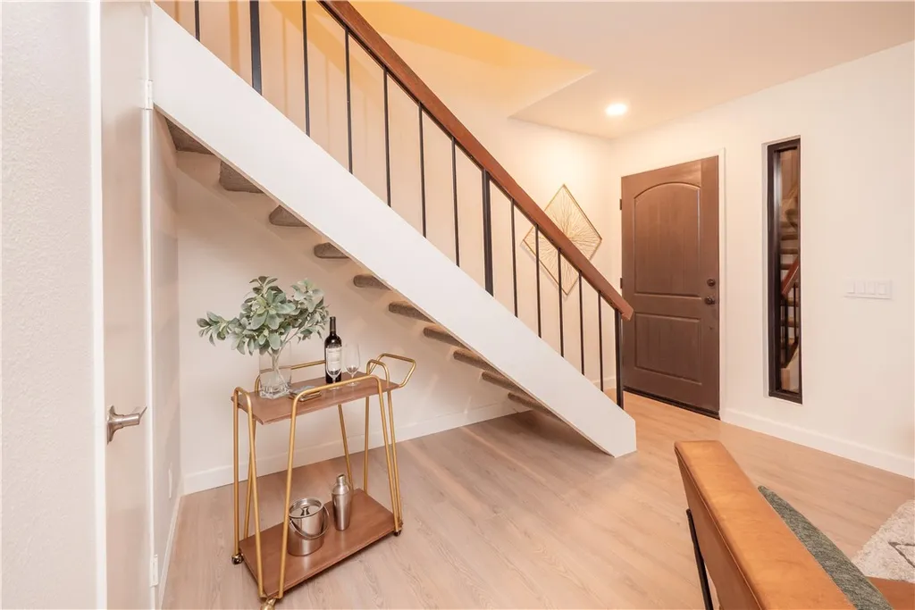 Additional image 4 of 1013 W Linden Street Unit 2, Riverside, CA 92507