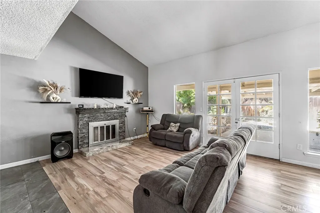 Additional image 47 of 4883 E Geary Street, Fresno, CA 93725