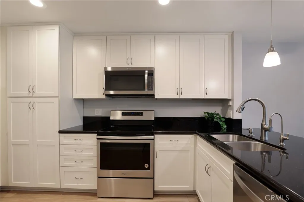 Additional image 9 of 22081 Caminito Amor, Laguna Hills, CA 92653