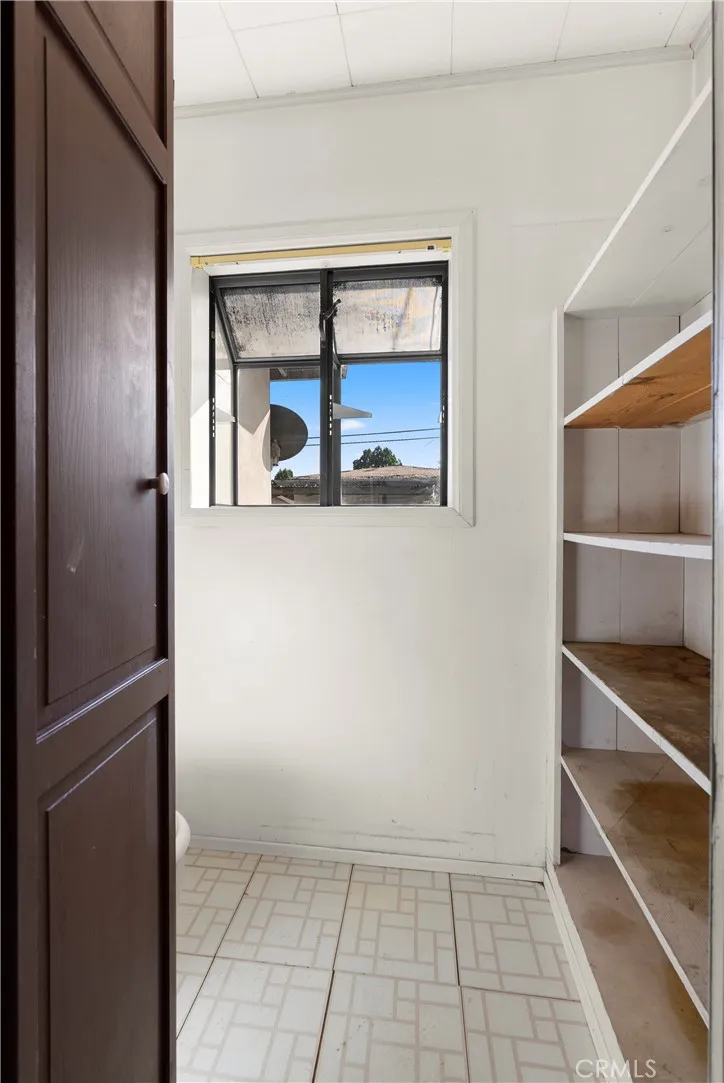 Additional image 59 of 18928 Victory Boulevard, Tarzana, CA 91335