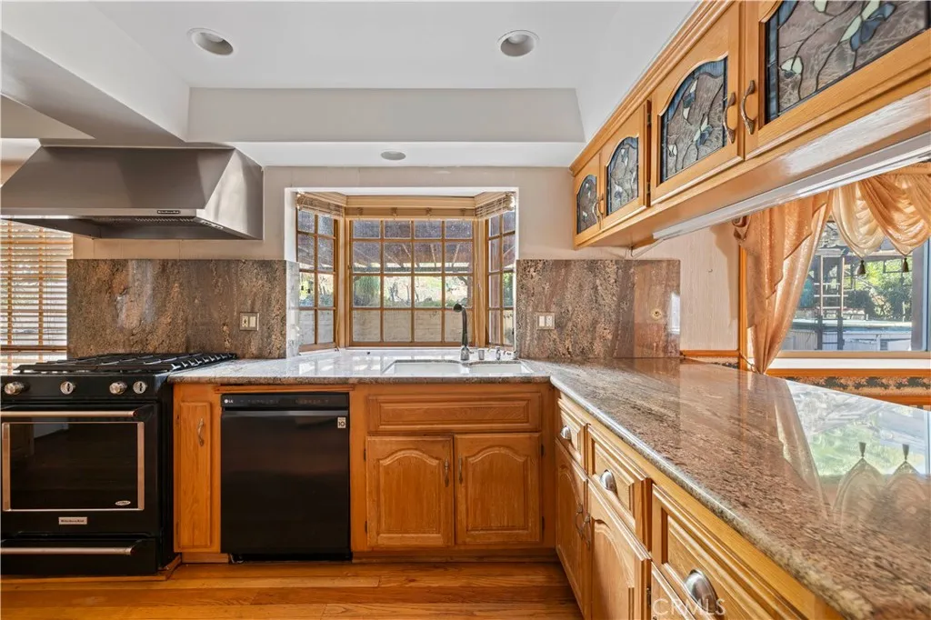 Additional image 45 of 22211 Barbacoa Dr, Saugus, CA 91350