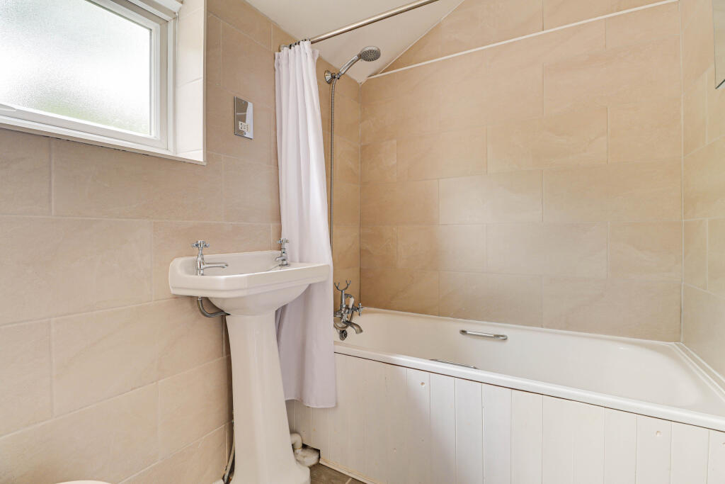 Additional image 22 of Batford Road, Harpenden, Hertfordshire, AL5