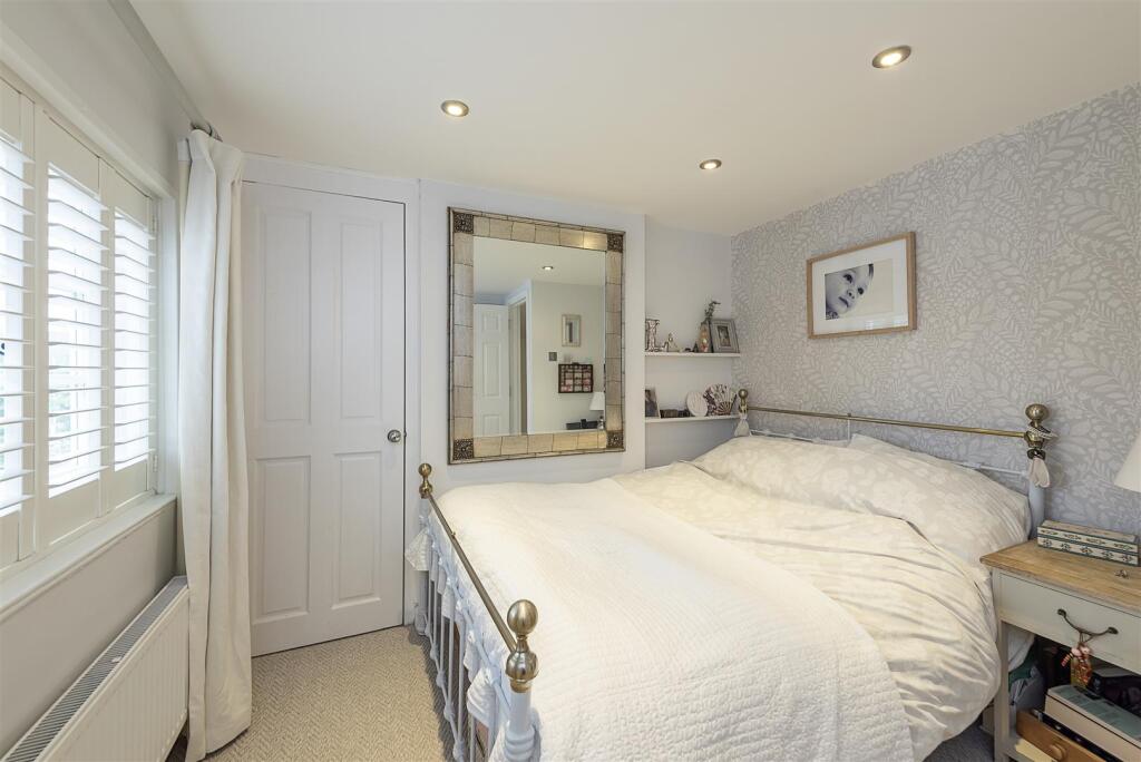 Additional image 11 of High Street, Sandridge, St. Albans