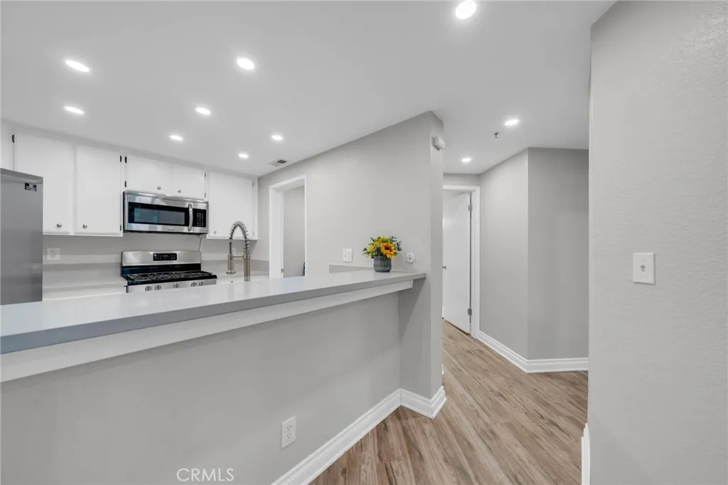 Additional image 53 of 2559 Plaza Del Amo Unit 215, Torrance, CA 90503