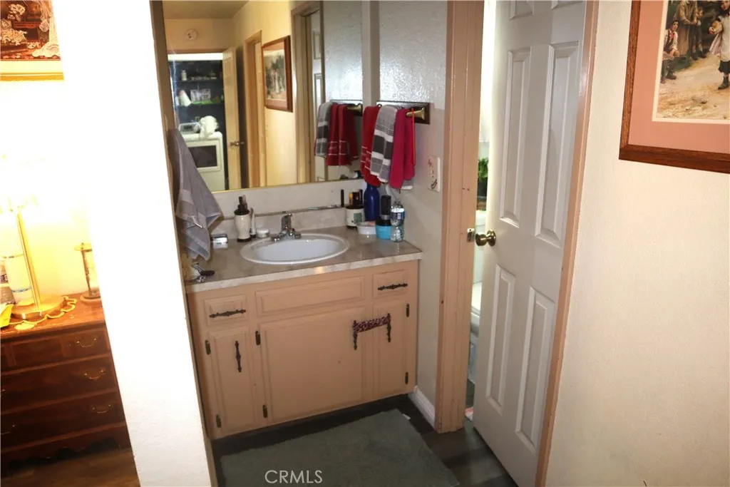 Additional image 15 of 14955 Elizabeth Lake Rd, Lake Hughes, CA 93532