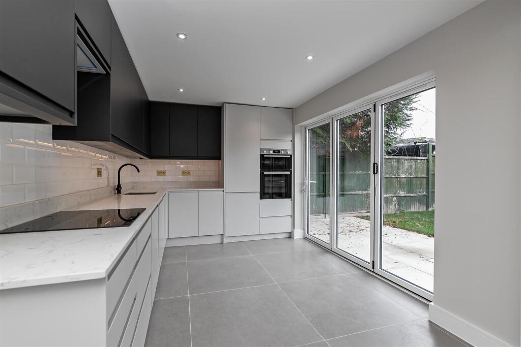 Additional image 7 of Wych Elms, Park Street