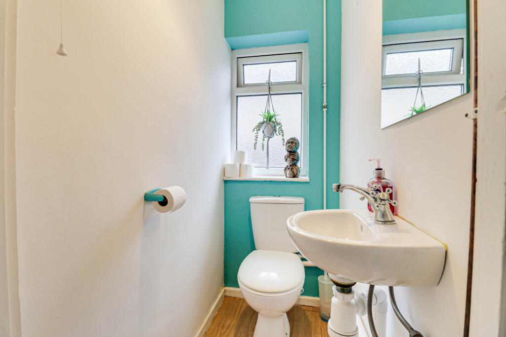 Additional image 11 of Orchard Drive, St. Albans, Hertfordshire, AL2