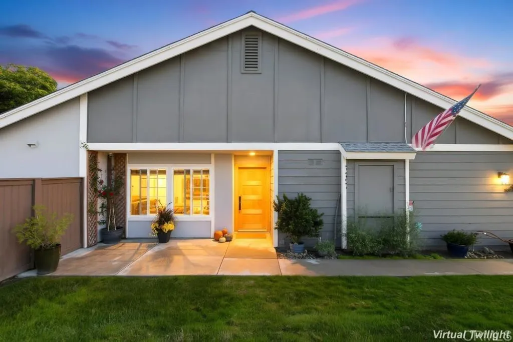 Property image for 4590 Salem Place, Carlsbad, CA 92010