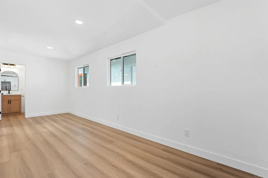 Additional image 80 of 730 W Chase Avenue, El Cajon, CA 92020