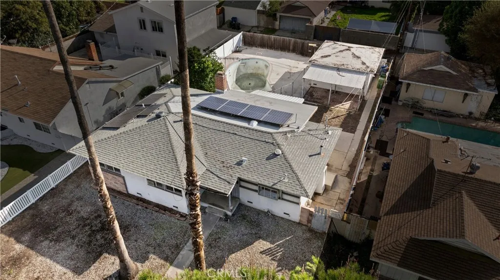 Additional image 43 of 18928 Victory Boulevard, Tarzana, CA 91335