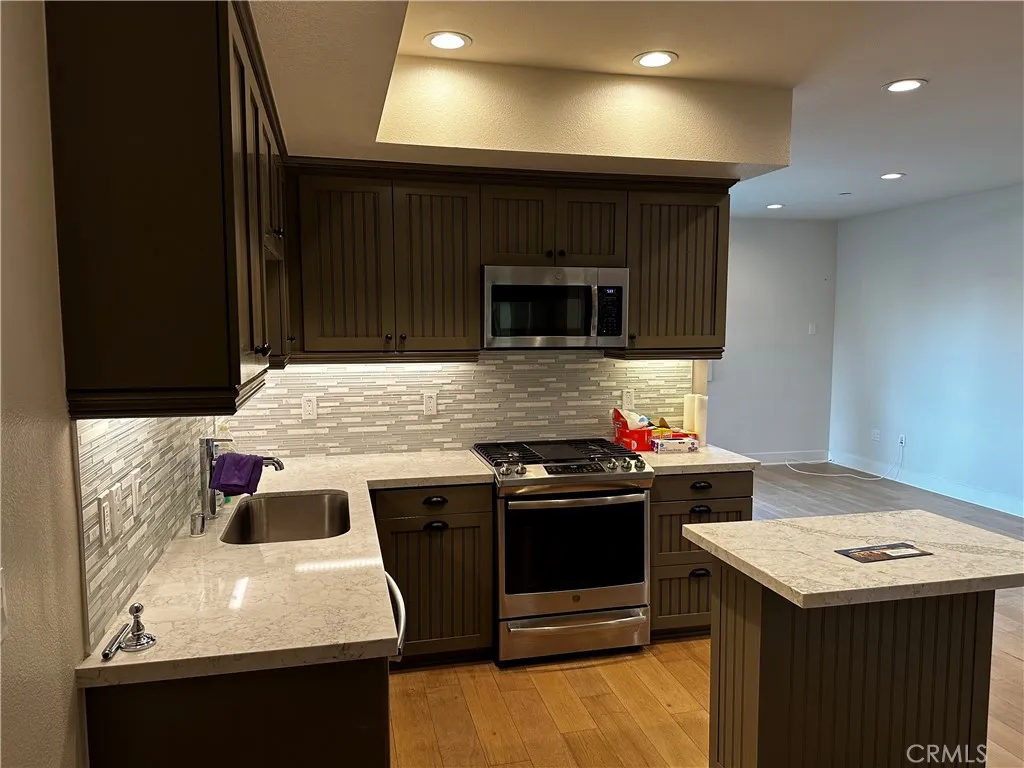 Additional image 17 of 627 Deep Valley Dr, Rolling Hills Estates, CA 90274