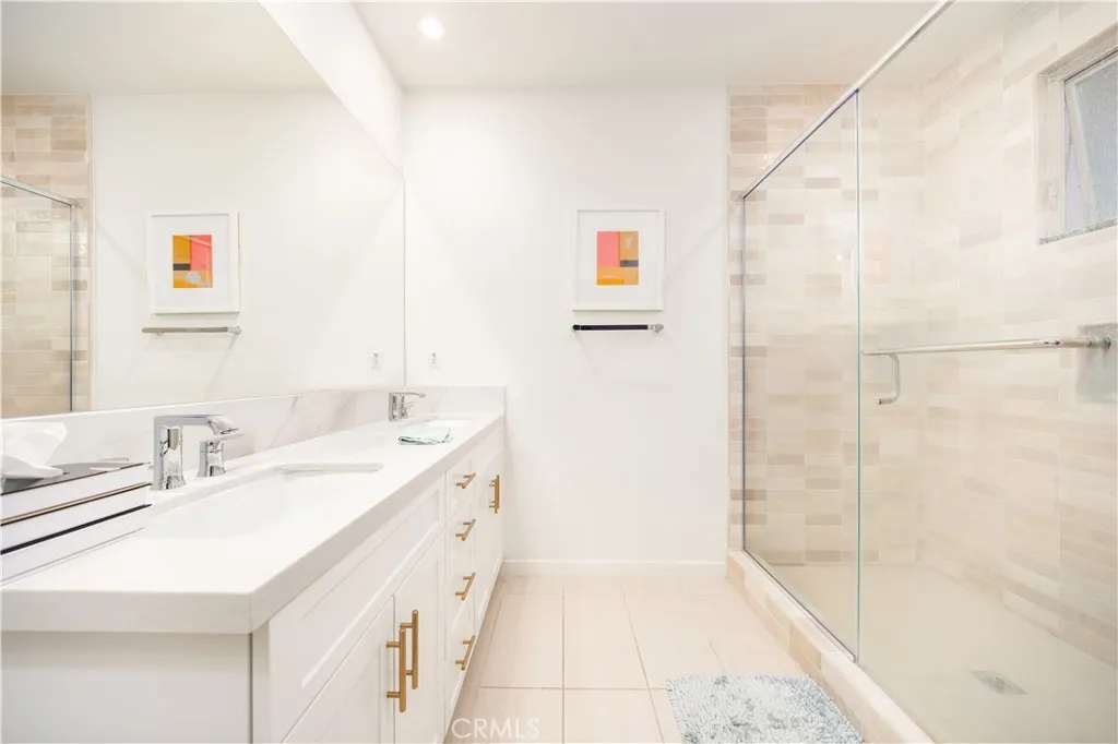 Additional image 6 of 126 Sunnyside, Irvine, CA 92618