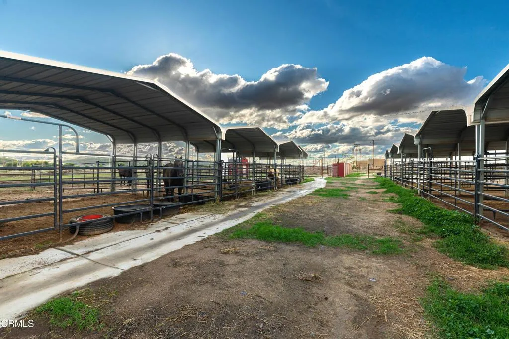 Additional image 57 of 102 Anna Lane, Bakersfield, CA 93308