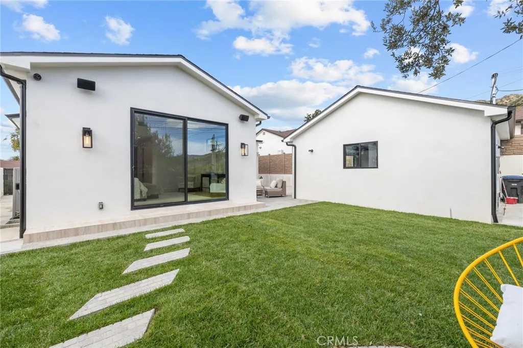 Additional image 13 of 742 Groton Dr, Burbank, CA 91504