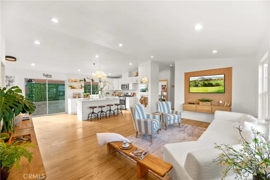 Additional image 3 of 28495 Nevada Dr, Canyon Lake, CA 92587