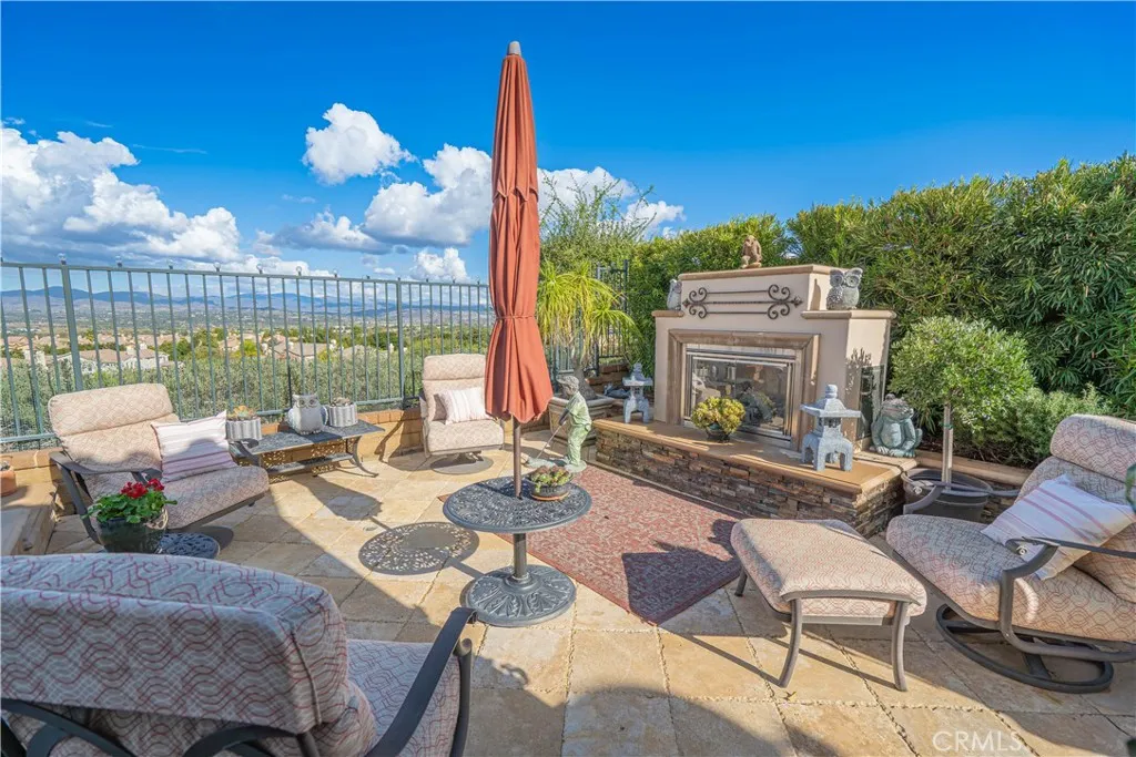 Additional image 63 of 26524 Valley Oak Lane, Valencia, CA 91381