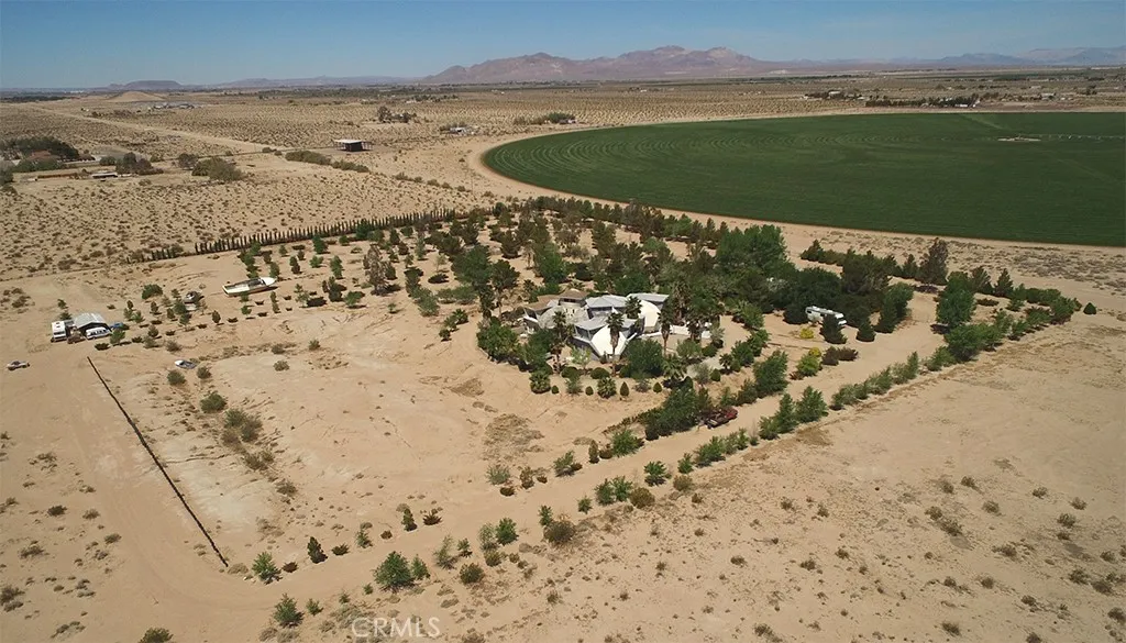 Additional image 125 of 45985 Cottonwood Road, Newberry Springs, CA 92365