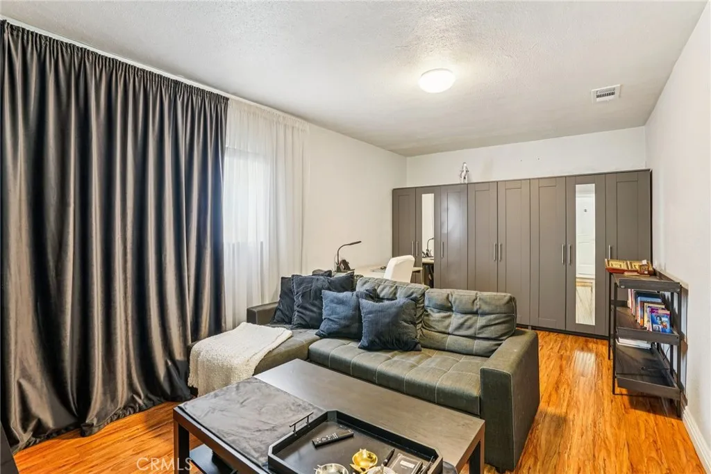 Additional image 15 of 10141 Mcclemont Avenue, Tujunga, CA 91042