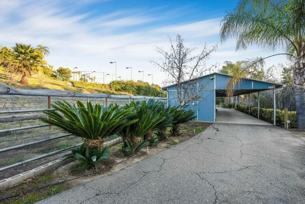 Additional image 116 of 2440 Los Alisos Dr, Fallbrook, CA 92028