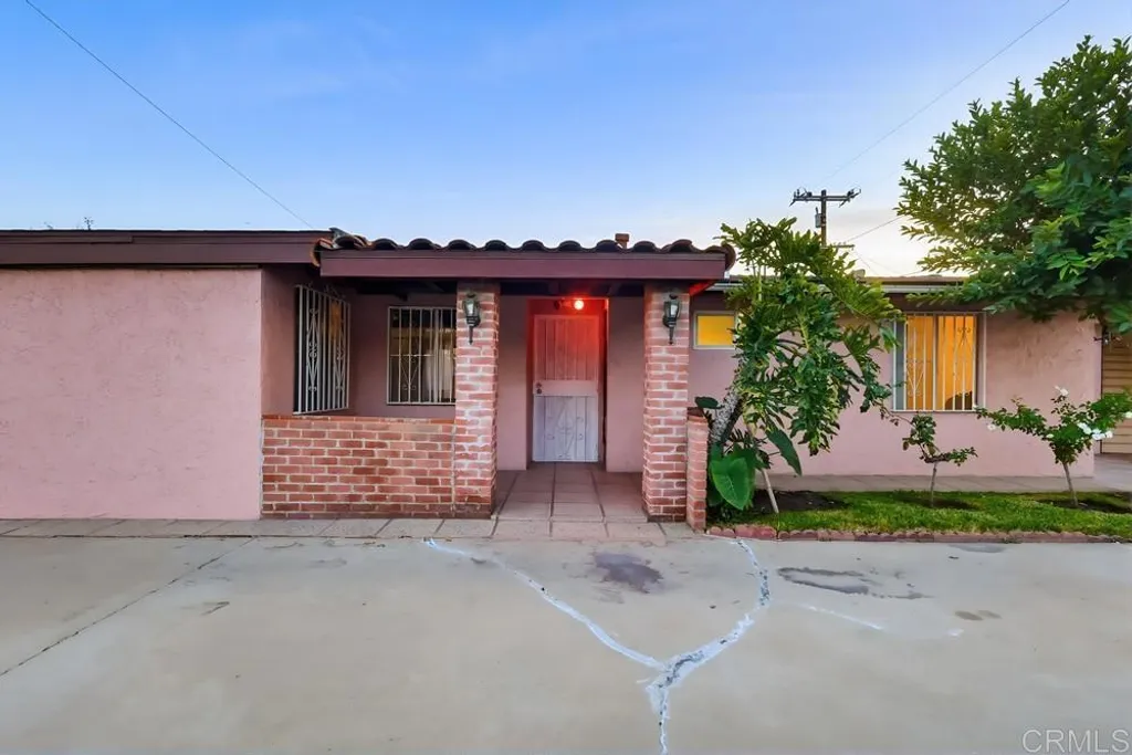 Additional image 6 of 947 S Arizona Avenue, Los Angeles, CA 90022