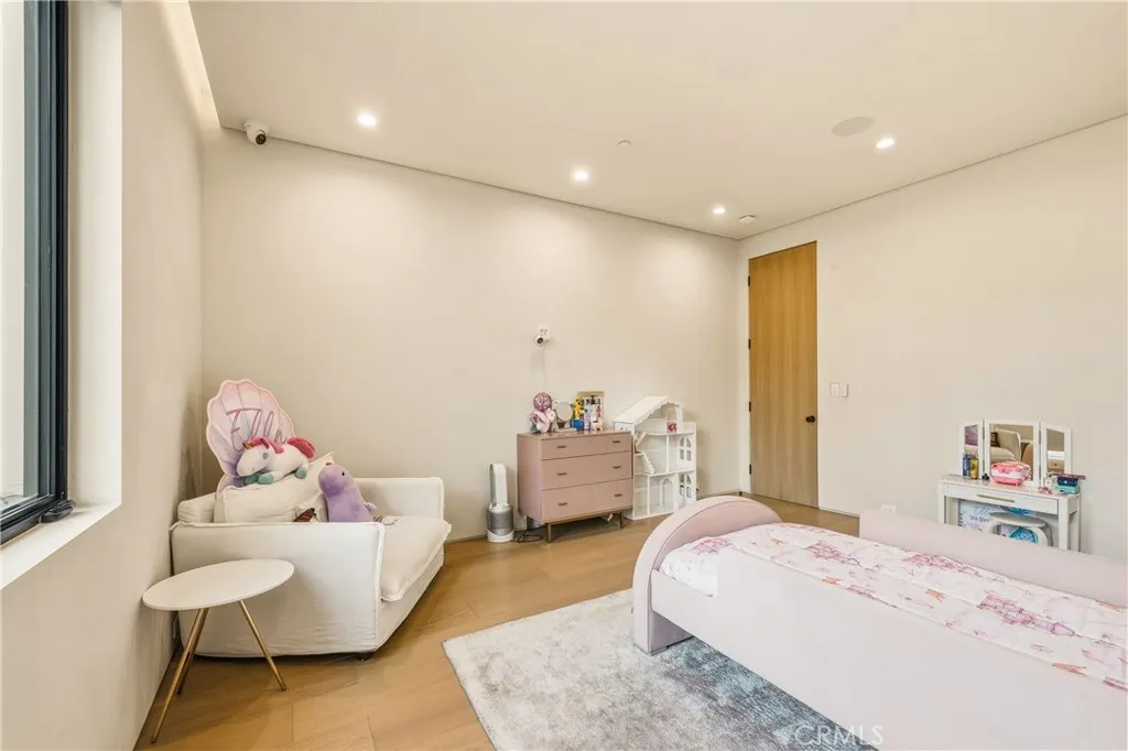 Additional image 47 of 22924 Erwin Street, Woodland Hills, CA 91367