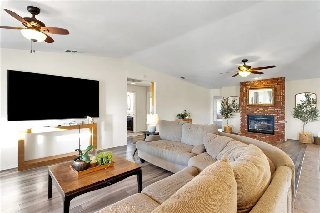 Additional image 9 of 20125 Eyota Rd, Apple Valley, CA 92308