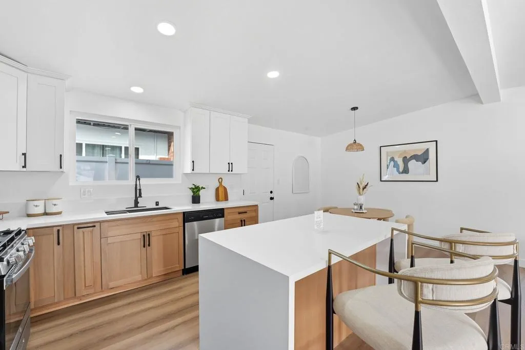 Additional image 13 of 730 W Chase Avenue, El Cajon, CA 92020