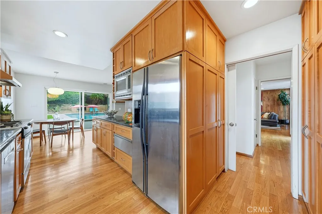 Additional image 53 of 267 Nieto Avenue, Long Beach, CA 90803