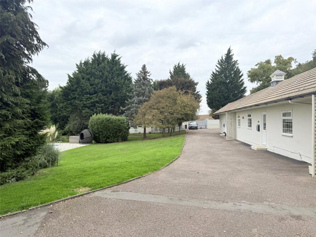 Additional image 6 of Skyfield Manor, West End Lane, Essendon, Hertfordshire, AL9