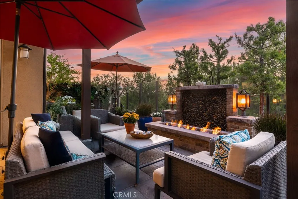 Additional image 38 of 41 Fuchsia, Lake Forest, CA 92630