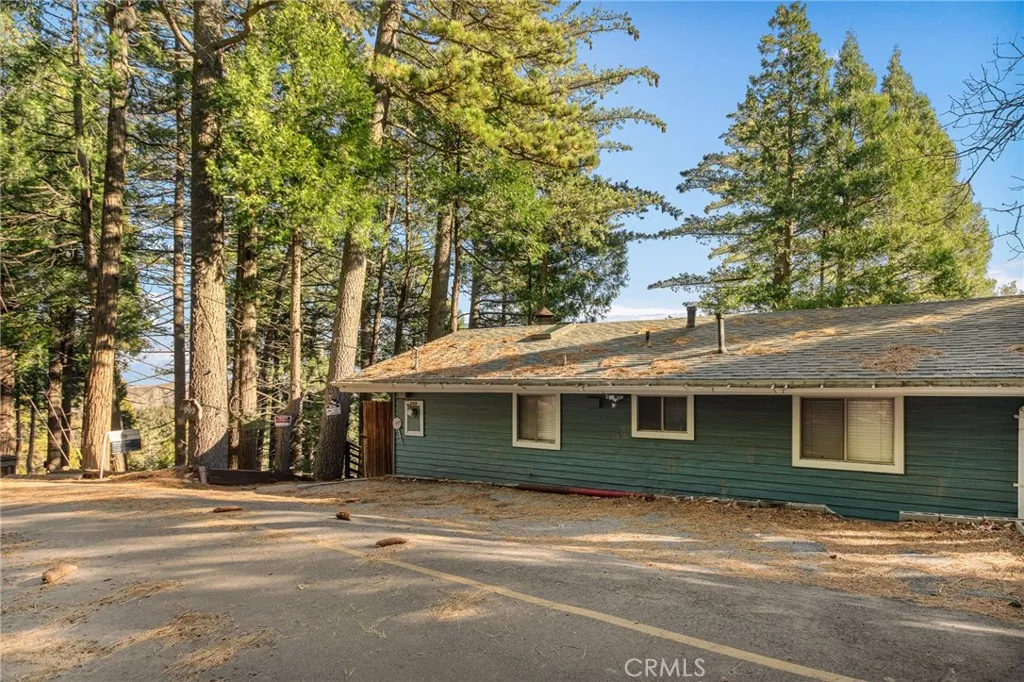 Property image for 999 Mercury Way, Crestline, CA 92325