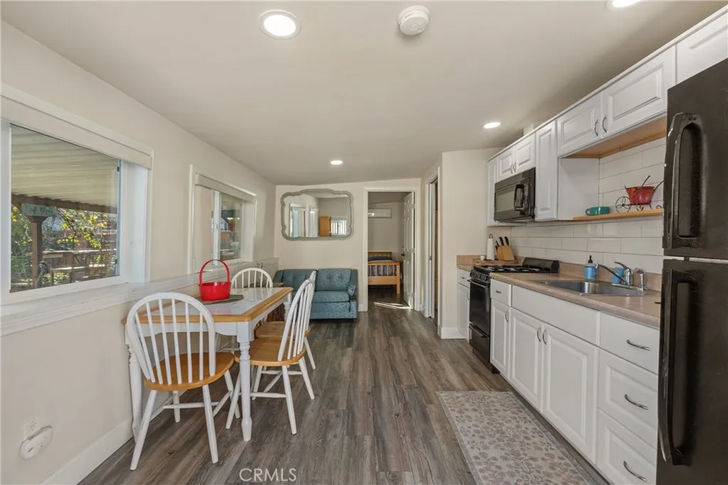 Additional image 19 of 1848 W 78th Pl, Los Angeles, CA 90047