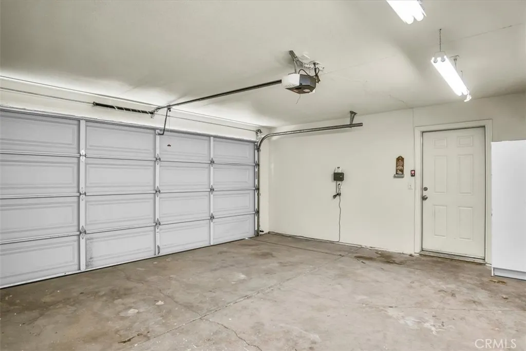 Additional image 23 of 5564 Mariposa, 29 Palms, CA 92277