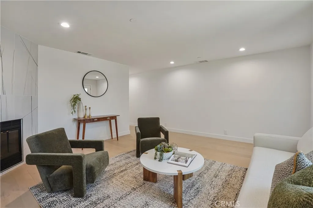 Additional image 48 of 3560 Lavell, Los Angeles, CA 90065