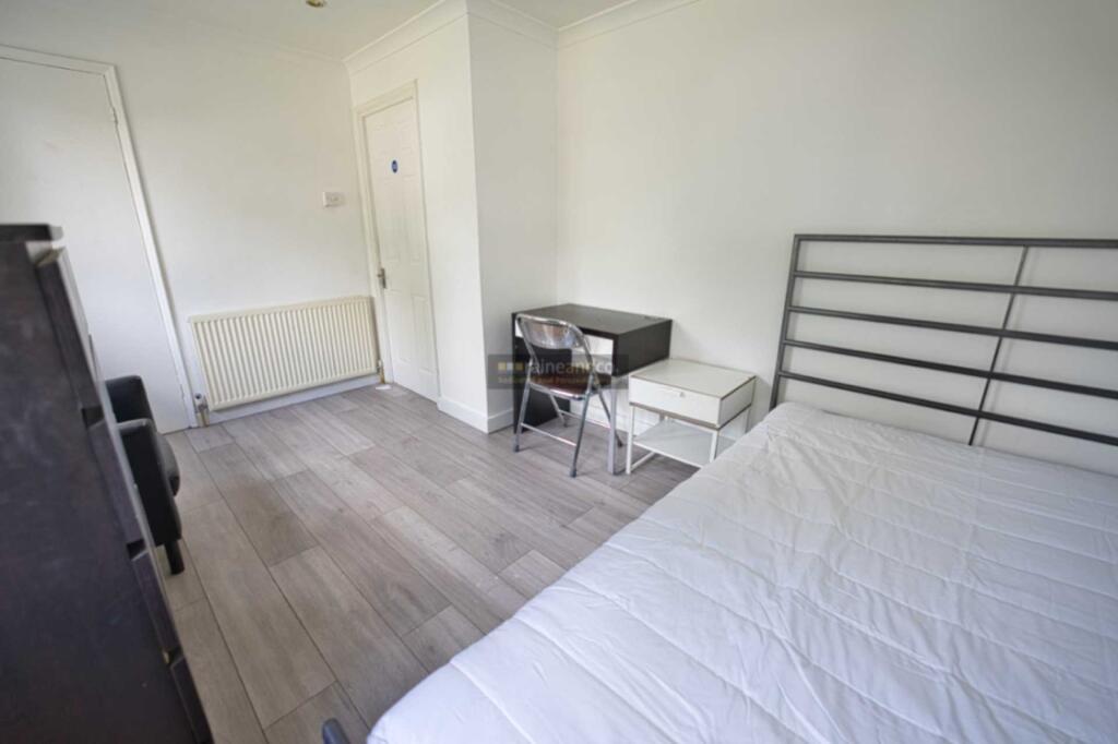 Additional image 12 of Willow Way, Hatfield