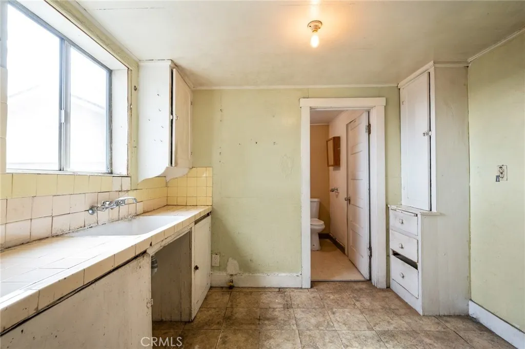 Additional image 12 of 21103 Shearer Avenue, Carson, CA 90745