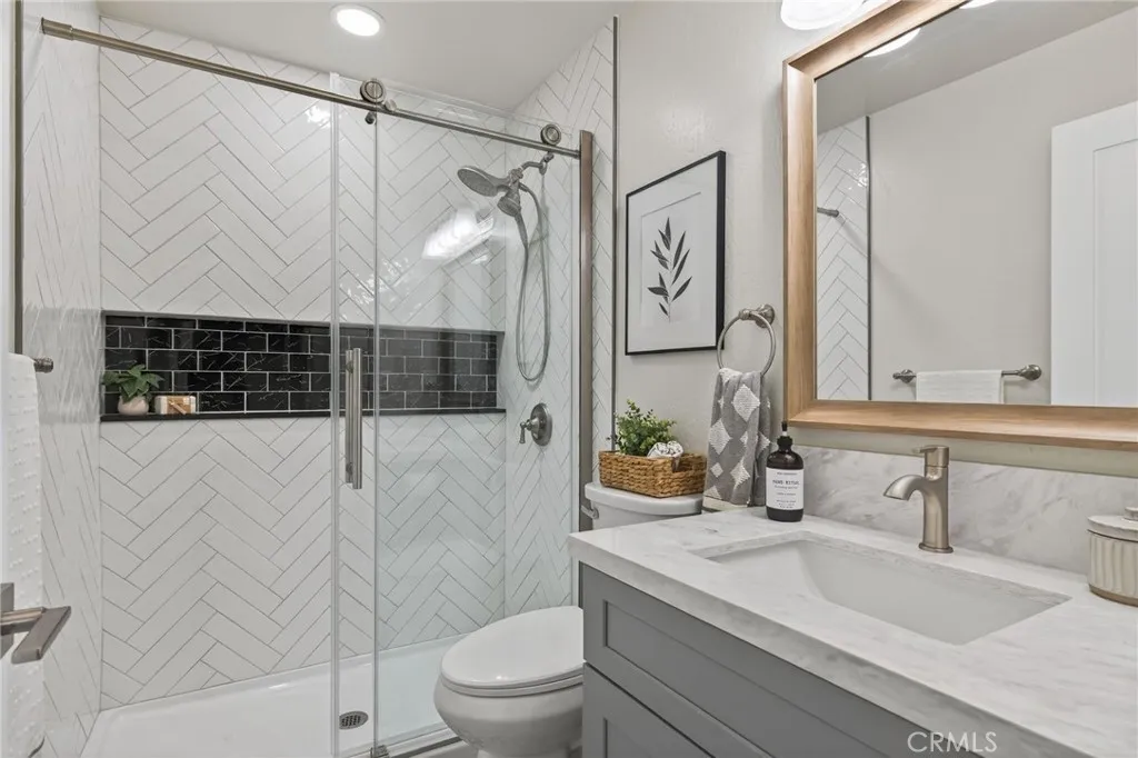 Additional image 56 of 47 W Mcfarlane Dr, Ventura, CA 93001