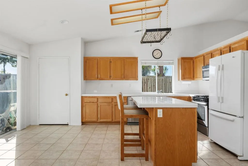 Additional image 37 of 453 Shadow Tree Drive, Oceanside, CA 92058